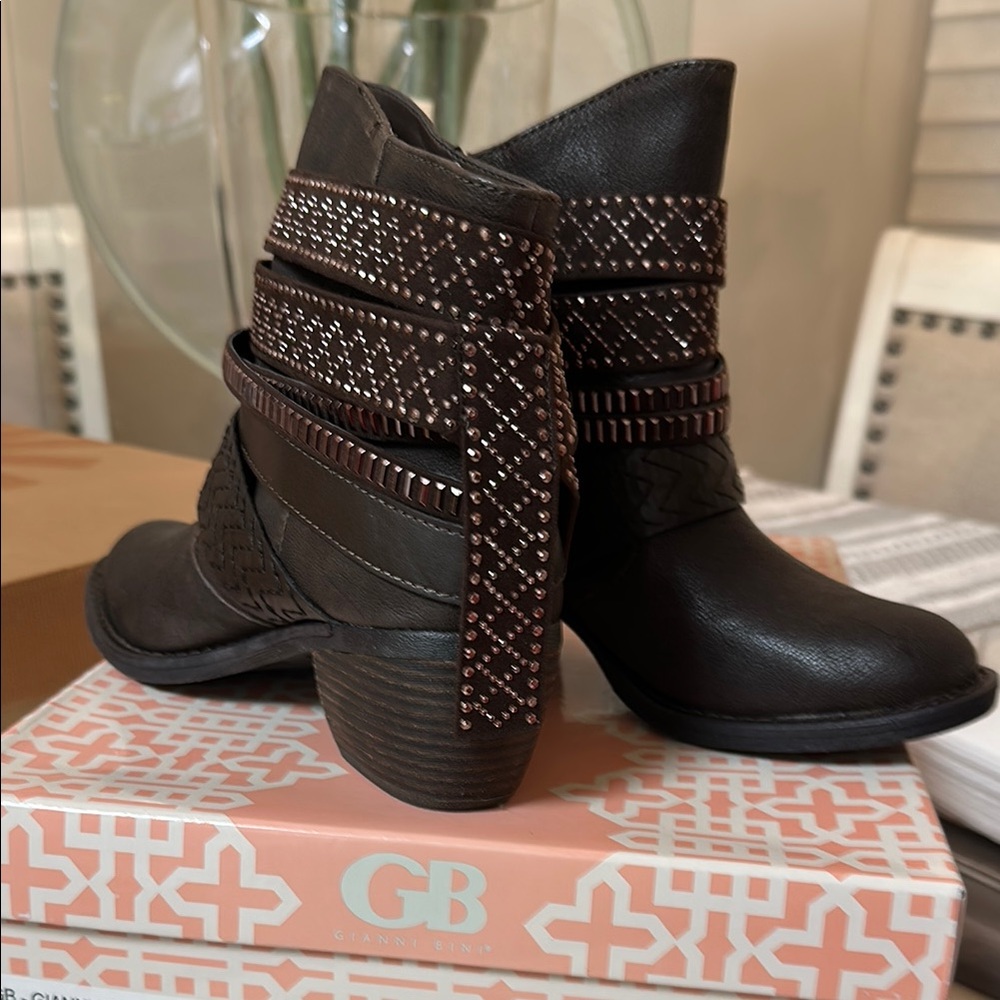 Gianni Bini Women's Black Studded Ankle Boots